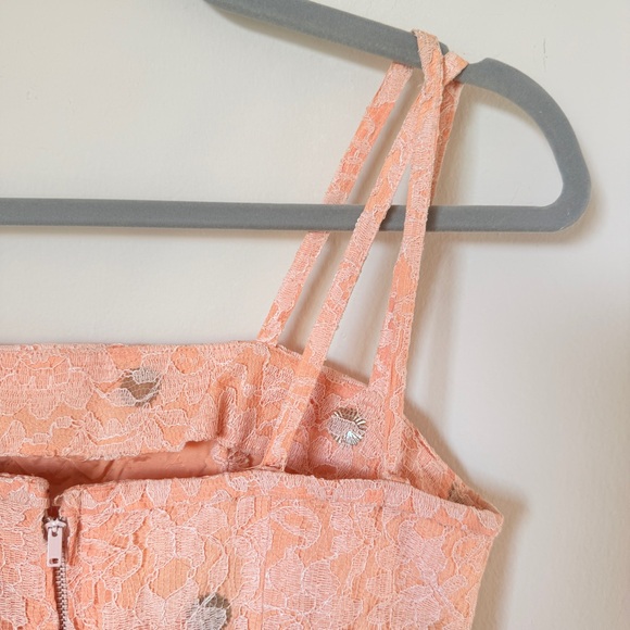 Vintage 50s 60s Pastel Pink Lace Midi Cocktail Party Dress with Metallic Accents - Picture 11 of 13